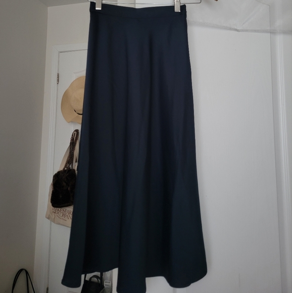 Satin Maxi / Midi Skirt - Picture 1 of 5